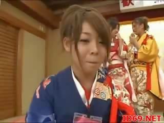 日本語 av モデル 持っています 彼女の プッシー 触れました