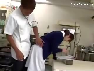 Şepagat uýasy getting her amjagaz rubbed by dr. and 2 nurses at the surgery